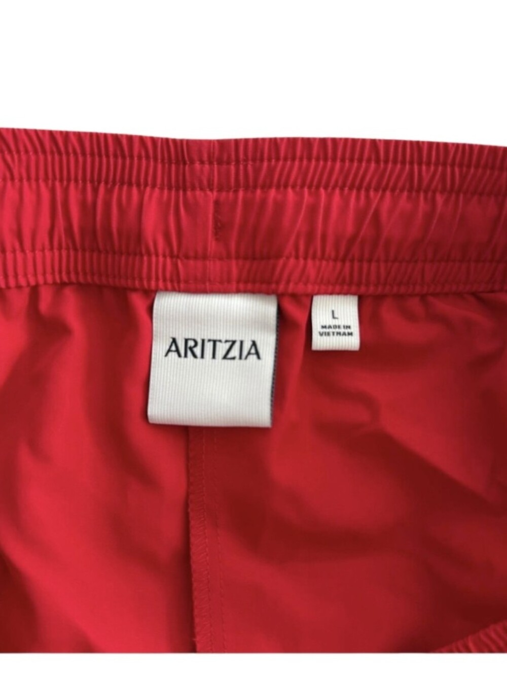 Aritzia Medallion Shorts- L - Picture 3 of 3